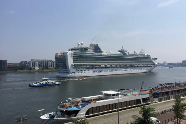 Westerdoksdijk 637